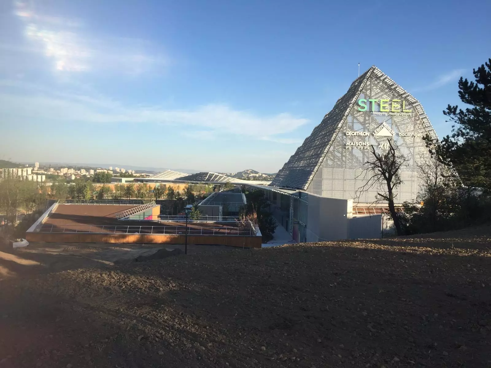 Photo d'aménagements des espaces par Oliden Services